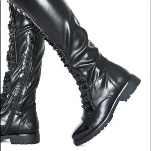 AZALEA WANG WORKIN DAY AND NIGHT FLAT OVER THE KNEE LACE UP BOOT